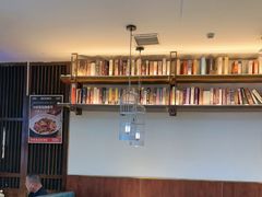 -阿瓦山寨·湘菜现炒·剁椒鱼头王(咸阳总店)