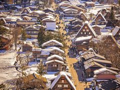 -白川乡与五箇山的合掌构造村落