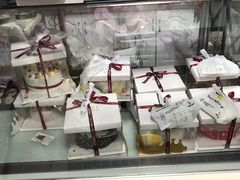 -爱上花开·蛋糕·安佳动物奶油轻奢私人定制(凯德店)