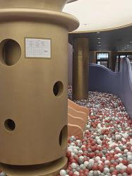 -奈尔宝·国风主题儿童乐园·亲子餐厅(豫园商城店)