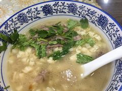 -一间楼牛羊肉泡馍馆(东一路店)