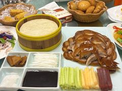 -六和聚传统烤鸭.天津菜(和平店)