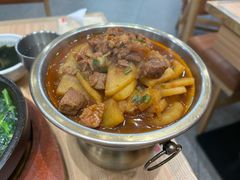 烧牛肉炖土豆-米村拌饭(江宁万达店)