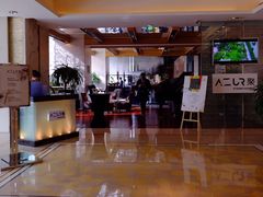 门面-AZUR聚(香格里拉饭店)