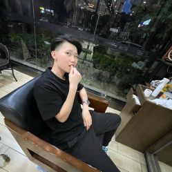 -首脑美发沙龙