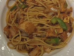 -必胜客(尹山湖歌林公园店)