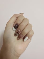 -菜菜美甲美睫皮肤管理