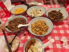 -荆九爷爆炒桥头三嫩(云南北路店)