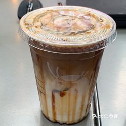 Luckin Coffee瑞幸咖啡 杭州大厦501城市广场店 的焦糖玛奇朵好不好吃 用户评价口味怎么样 杭州美食焦糖玛奇朵实拍图片 大众点评