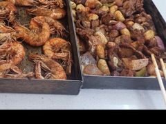 -老东镇啤酒屋海鲜加工·蒸汽海鲜·海鲜烧烤(台东店)