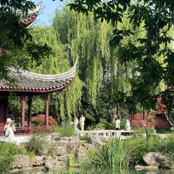 -茜茜公主婚纱摄影会馆