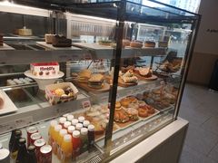面包甜点陈列柜-Tims天好咖啡·贝果(东吴龙湖天街店)