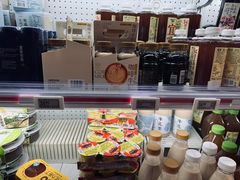 -盒马鲜生(丁香国际店)