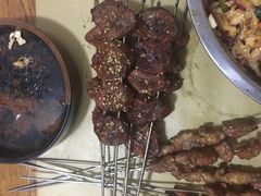 -喝丢一只鞋海鲜烧烤·海肠捞饭(文体街店)