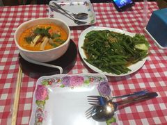 -Jungle Kitchen