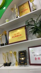 -苗医生专业祛痘·皮肤管理