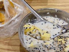 -白翔甜食店