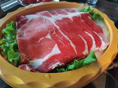 -老牌坊云南鱼豆花火锅(哈西万达店)