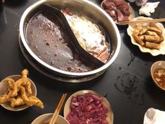 -岗上渣渣老火锅(两路口店)