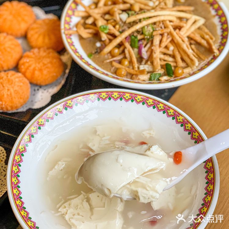 成都仅1家❗️吃遍40➕道四川小吃的重庆老火锅