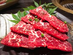 -山川小町·极番烧肉(新地假日广场店)