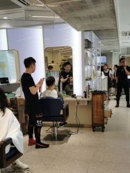 -PE SALON
