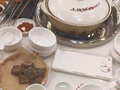-土连锅·现熬养生汤锅(梁家巷店)