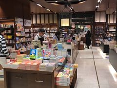 -诚品(信义店)
