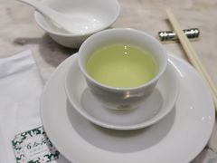 -香港百合居(LCM置汇旭辉广场店)