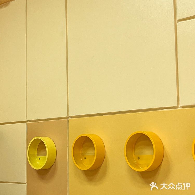 杭州打卡新地标📍巨型吐司房子可爱面包店‼️