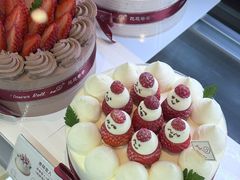 -花花卷卷·鲜食蛋糕(静安久光百货店)