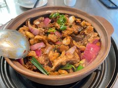 -胡须佬鸡煲四季火锅店(石厦西村直营店)