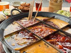 -正南齊北重庆老火锅(光华村直营店)