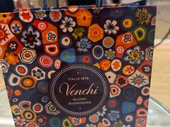 -VENCHI 闻绮(上海佛罗伦萨小镇店)