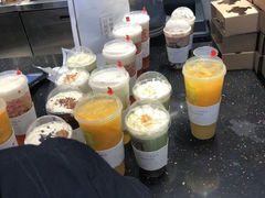 -奈雪的茶(亨特国际广场店)