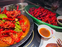 -沪小胖·小龙虾·蓝龙王(八佰伴店)