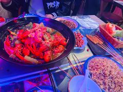 -沪小胖·小龙虾·蓝龙王(八佰伴店)