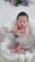 -亲吻宝贝儿童摄影