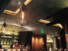 大堂-恰餐厅及酒吧 CHAR Bar & Grill (北京丽都皇冠假日店)