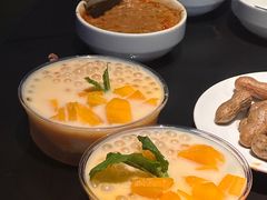 -海底捞火锅智慧餐厅(中骏世界城店)