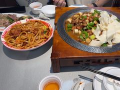 -羊巴道·国际清真餐厅·商务宴请团建·主题包厢