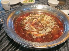-老船舫·现做活鲜鱼馆(东郊记忆店)