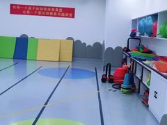 -金色雨林感统学能培训中心(武广校区)