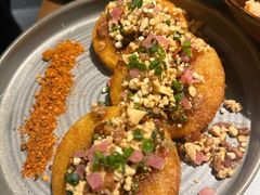 洋芋粑-Ameigo梅果·云贵川bistro(长宁来福士店)