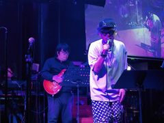 -INLOVE Live House