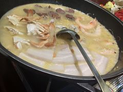 -胡记饭店(保工街店)