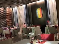 -塞纳河法国餐厅(唐延路店)
