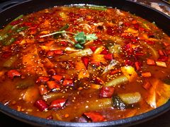 招牌酸汤牛蛙-渝蛙馆(九霄梦天地店)