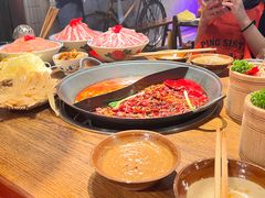 -萍姐火锅·公路夜市(武汉首店)