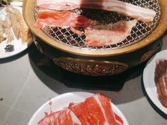 -山焱·炭火自助烤肉(周浦万达店)